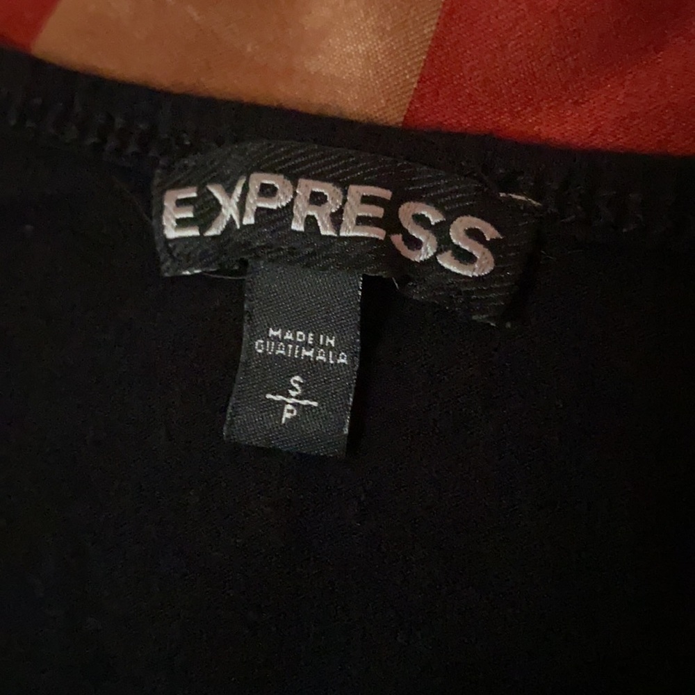 Express off shoulder top - Picture 2 of 2